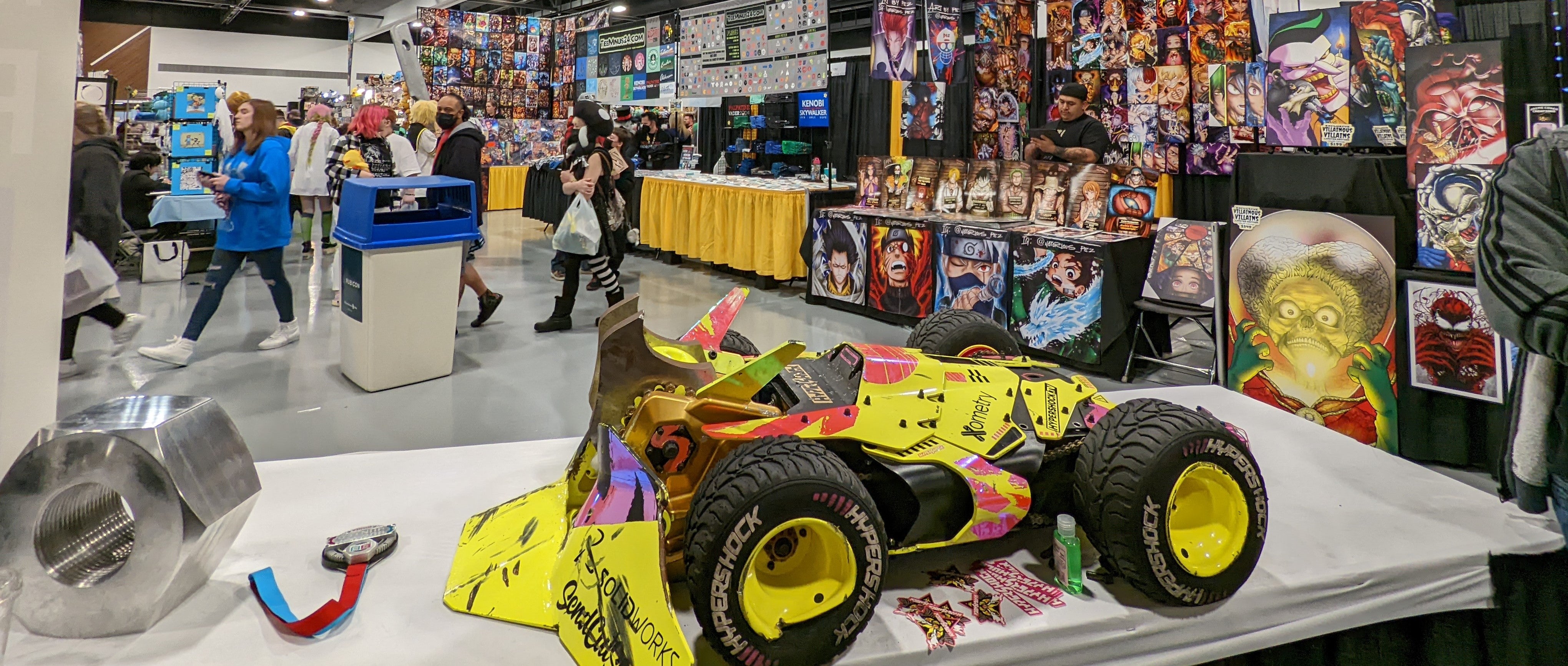 LexCon | BattleBots Goes Well at a Comic Con